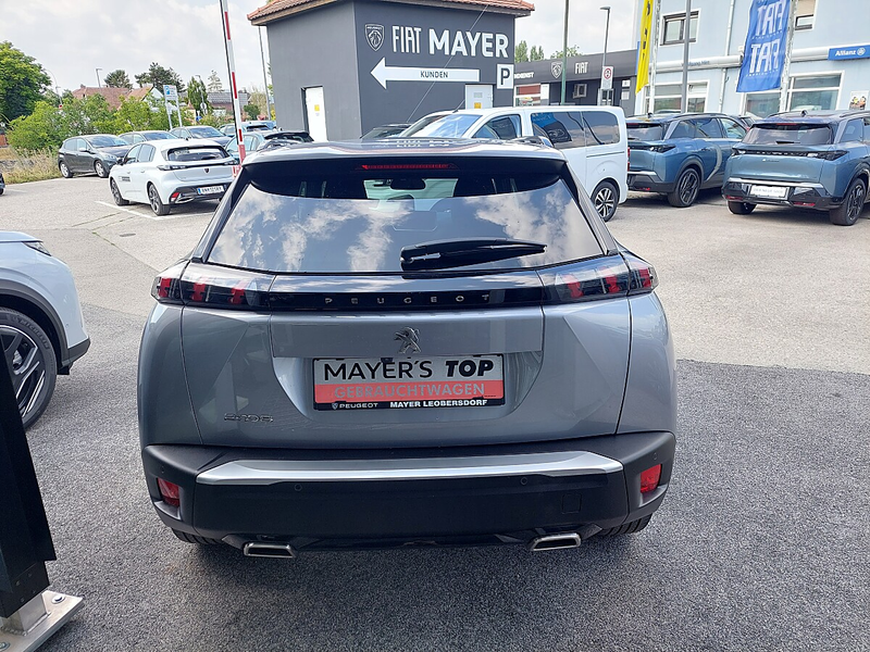 Peugeot 2008 PureTech 130 S&S Allure Pack EAT8 — photo 6