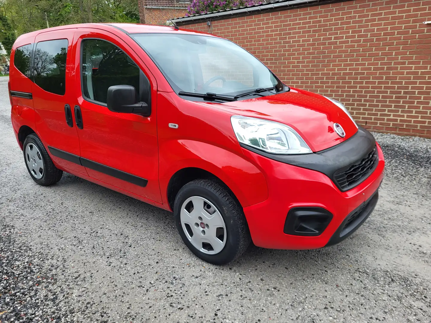 Fiat Qubo 1.4i SX Roşu - 2