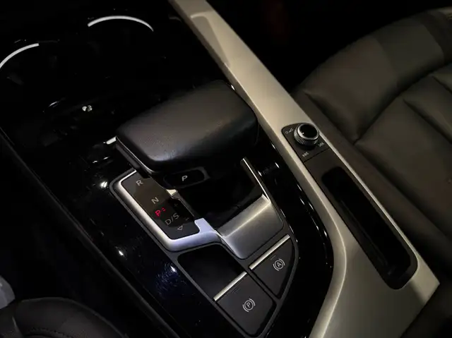 Audi A5 view 16
