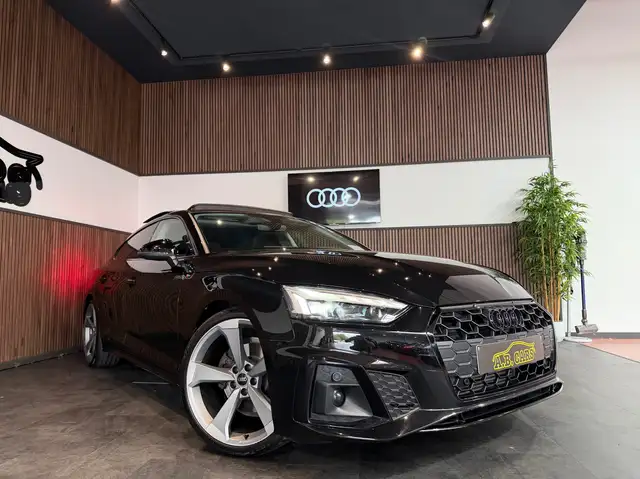 Audi A5 view 3