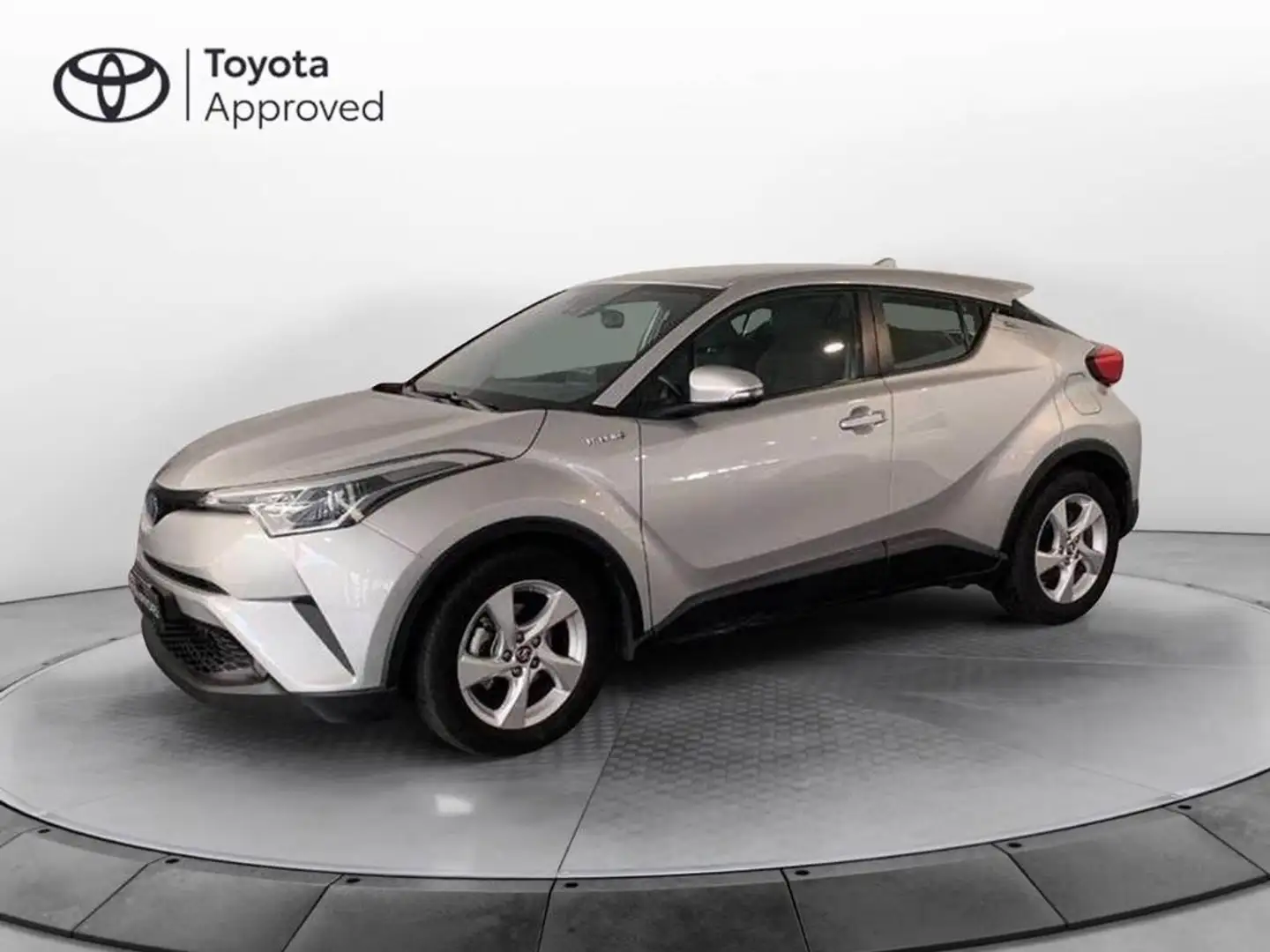 Toyota C-HR 1.8h Active 2wd e-cvt Argento - 1