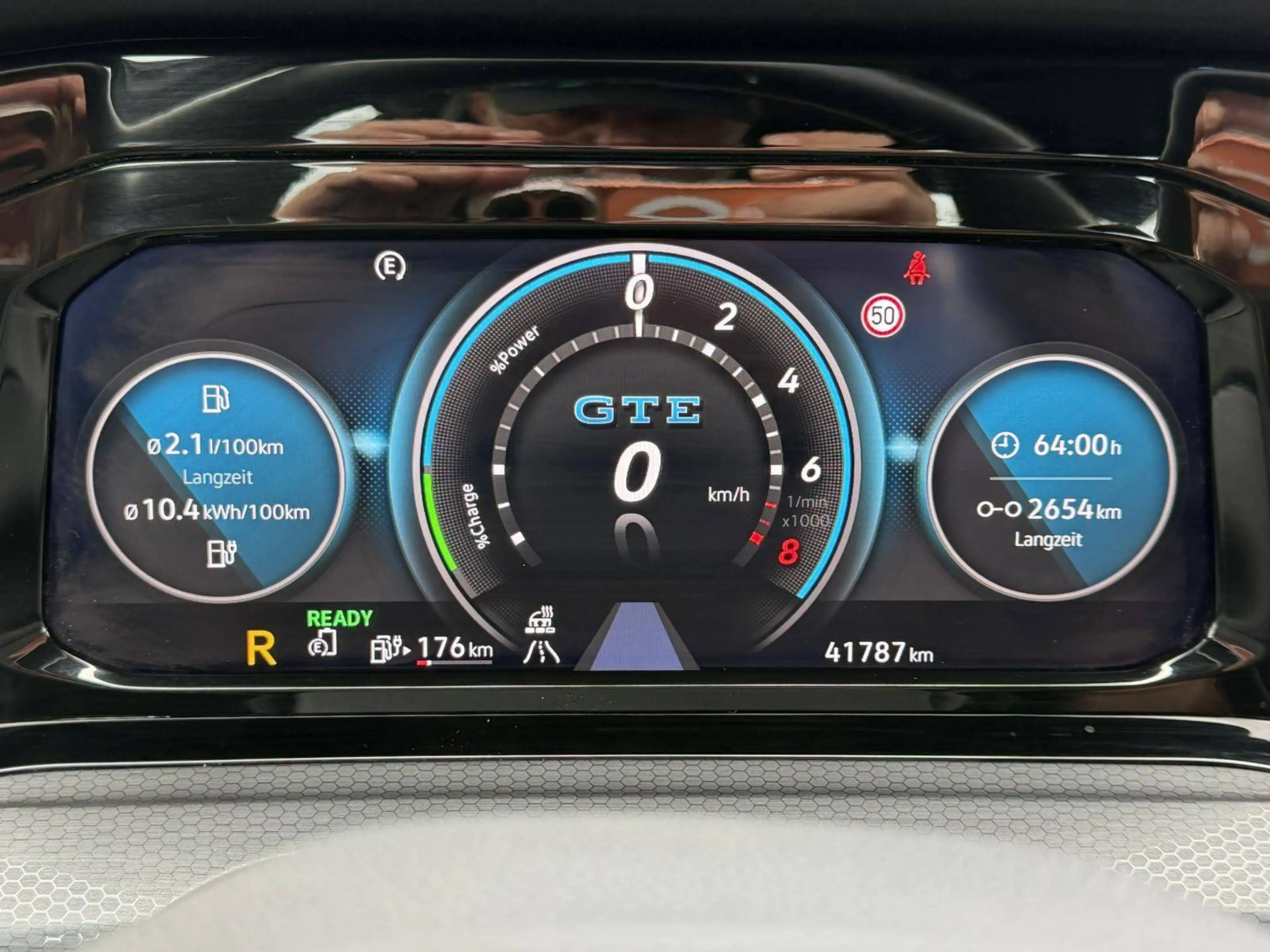 Volkswagen Golf GTE GTE eHybrid LED Navigation PDC LKRDHZG SHZG — photo 12