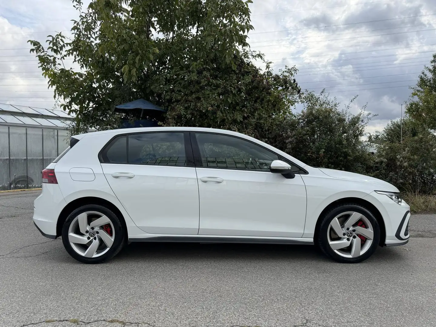 Volkswagen Golf GTE GTE eHybrid LED Navigation PDC LKRDHZG SHZG Weiß - 2
