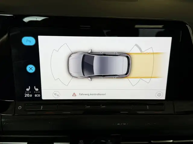Volkswagen Golf view 16