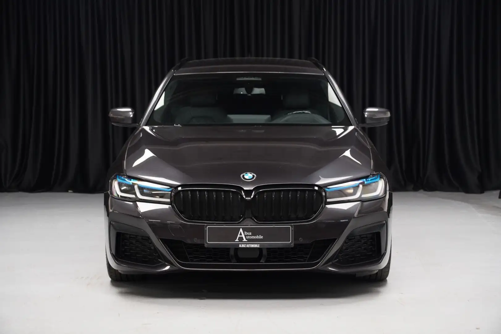 BMW 530 d xD M-Sport Laser*HUD*ACC*Lenkradheizung*H&K Grau - 2