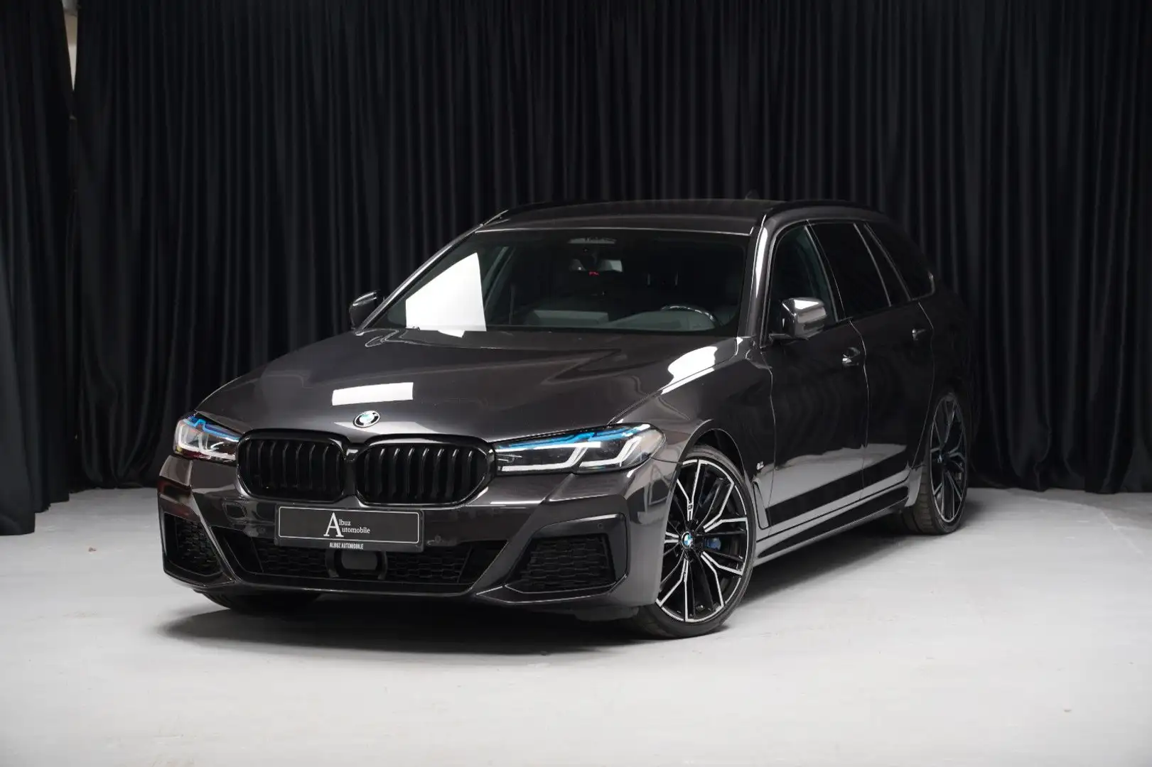 BMW 530 d xD M-Sport Laser*HUD*ACC*Lenkradheizung*H&K Grau - 1