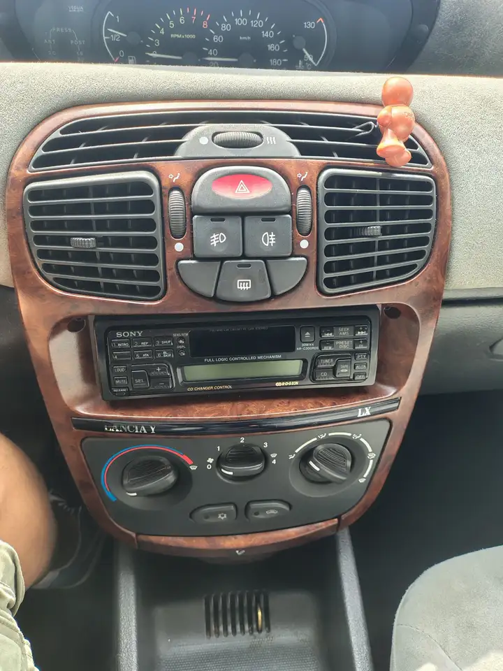 Lancia Ypsilon, foto 4