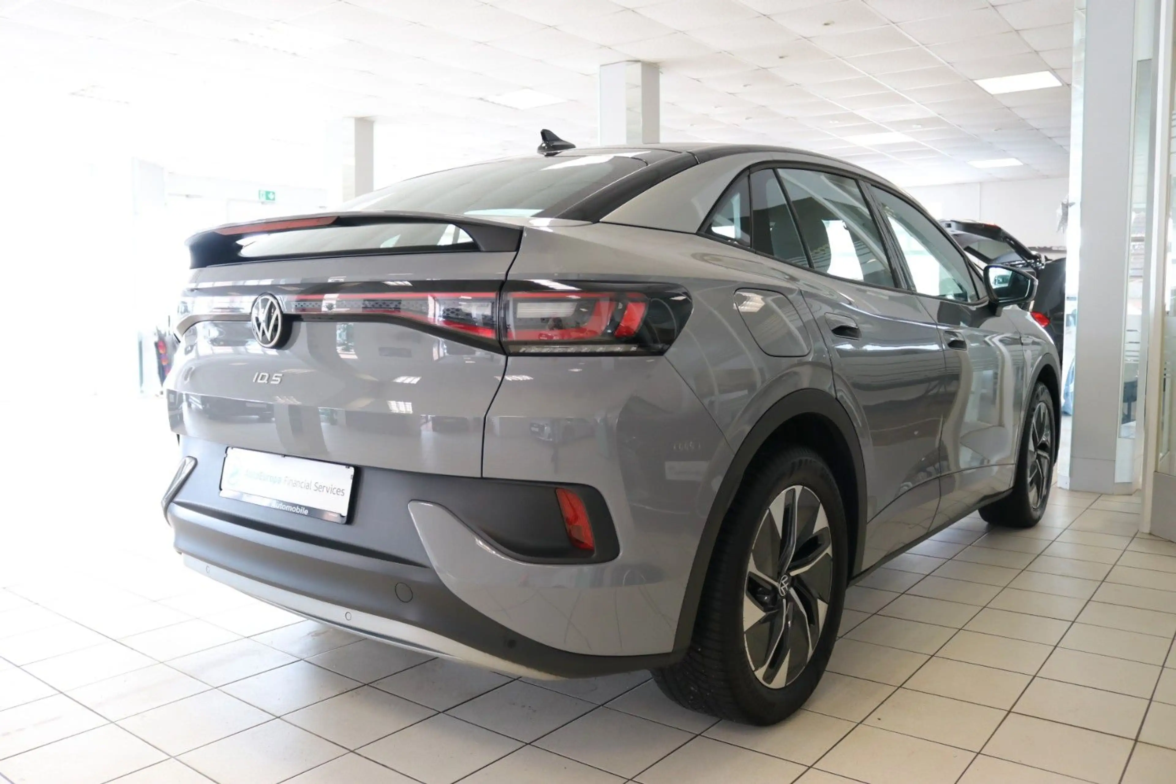 Volkswagen ID.5 Pro 128 kW AHK ACC PDC Lane Assistent STHZ — photo 10