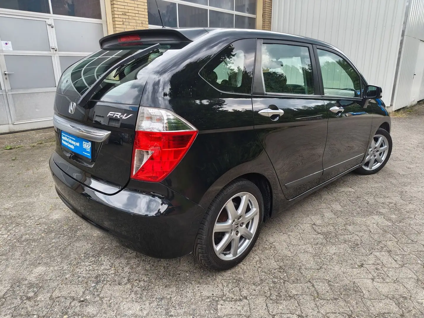 Honda FR-V 1.7*6-Sitzer*PDC*Klimaautomatik*Kamera* Schwarz - 2