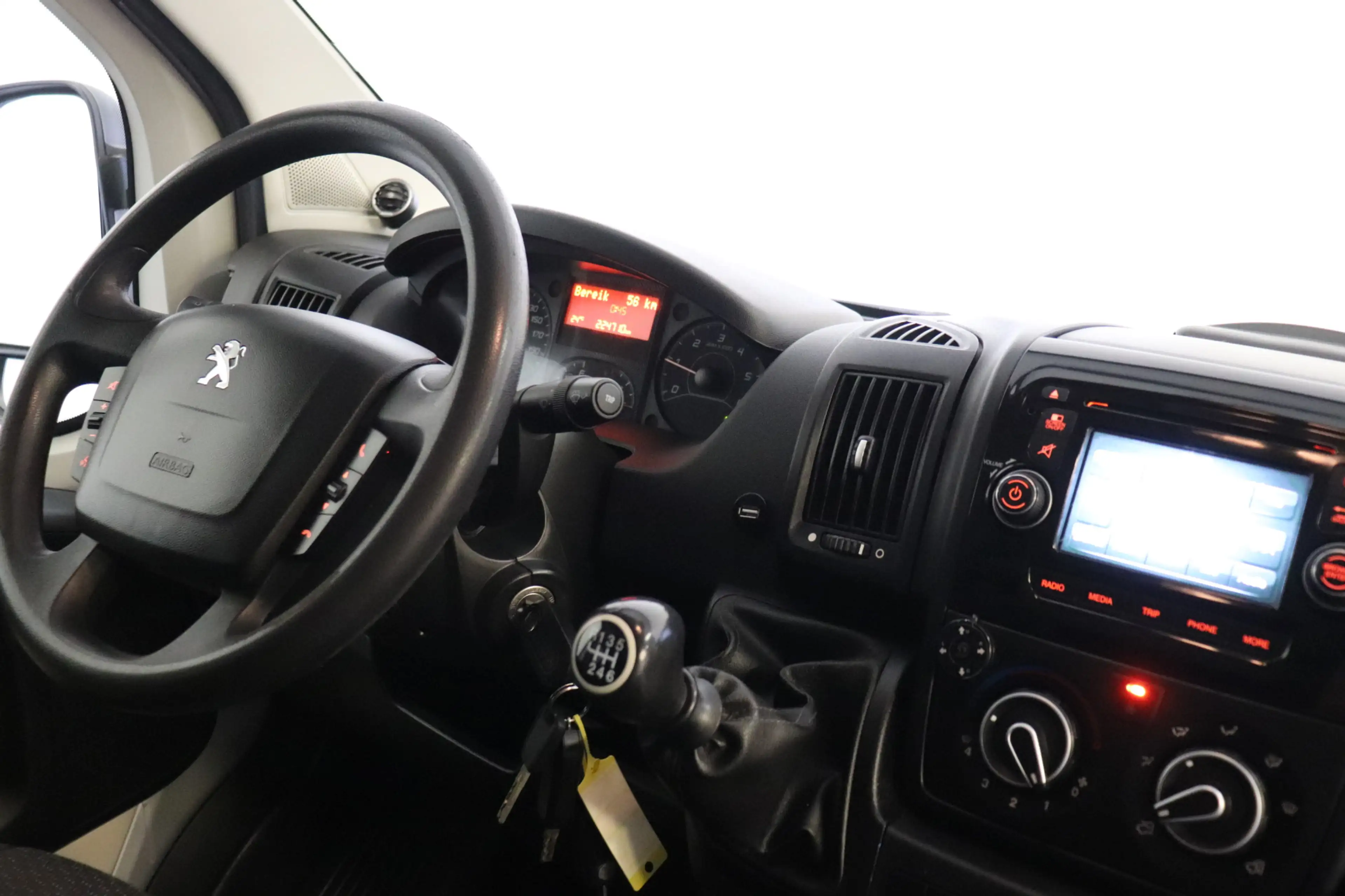 Peugeot Boxer 330 2.2 HDI Dubbel Cabine - Airco - Cruise - Trekh — photo 3