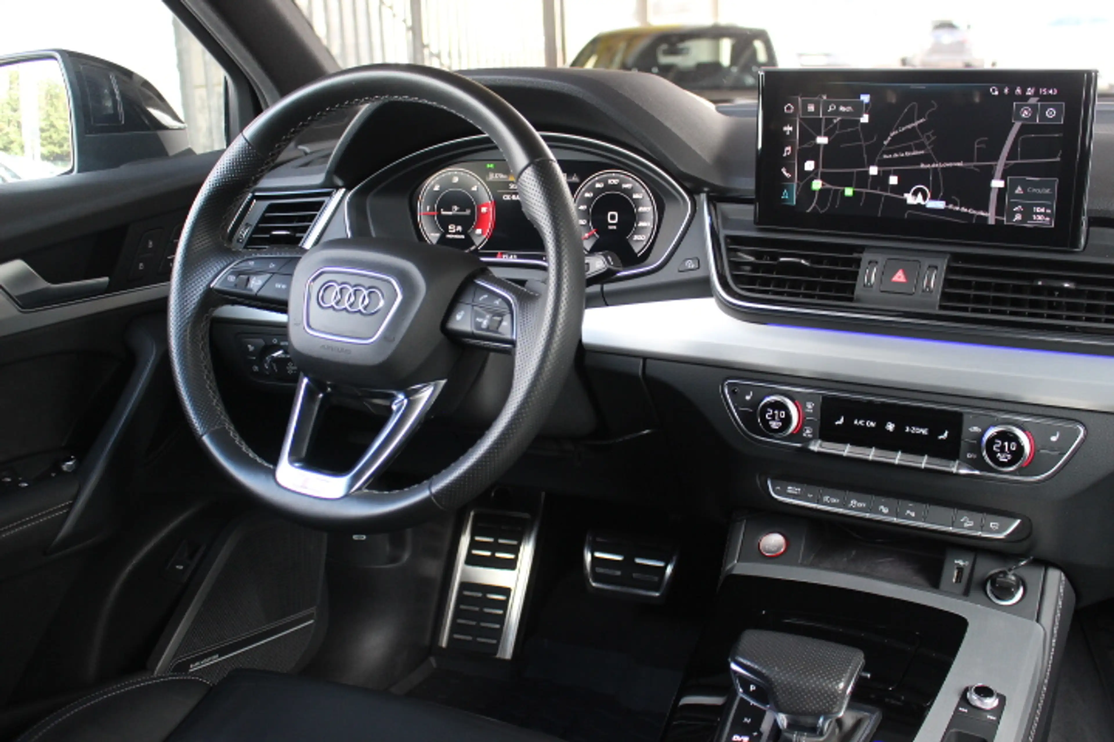 Audi SQ5 SQ5 3.0 TDi V6 Quattro SQ5 Plus Tiptronic — photo 8