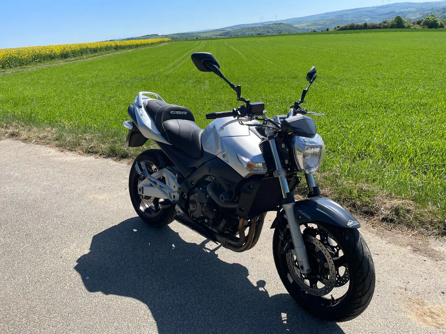 Suzuki GSR 600 ABS Argintiu - 1