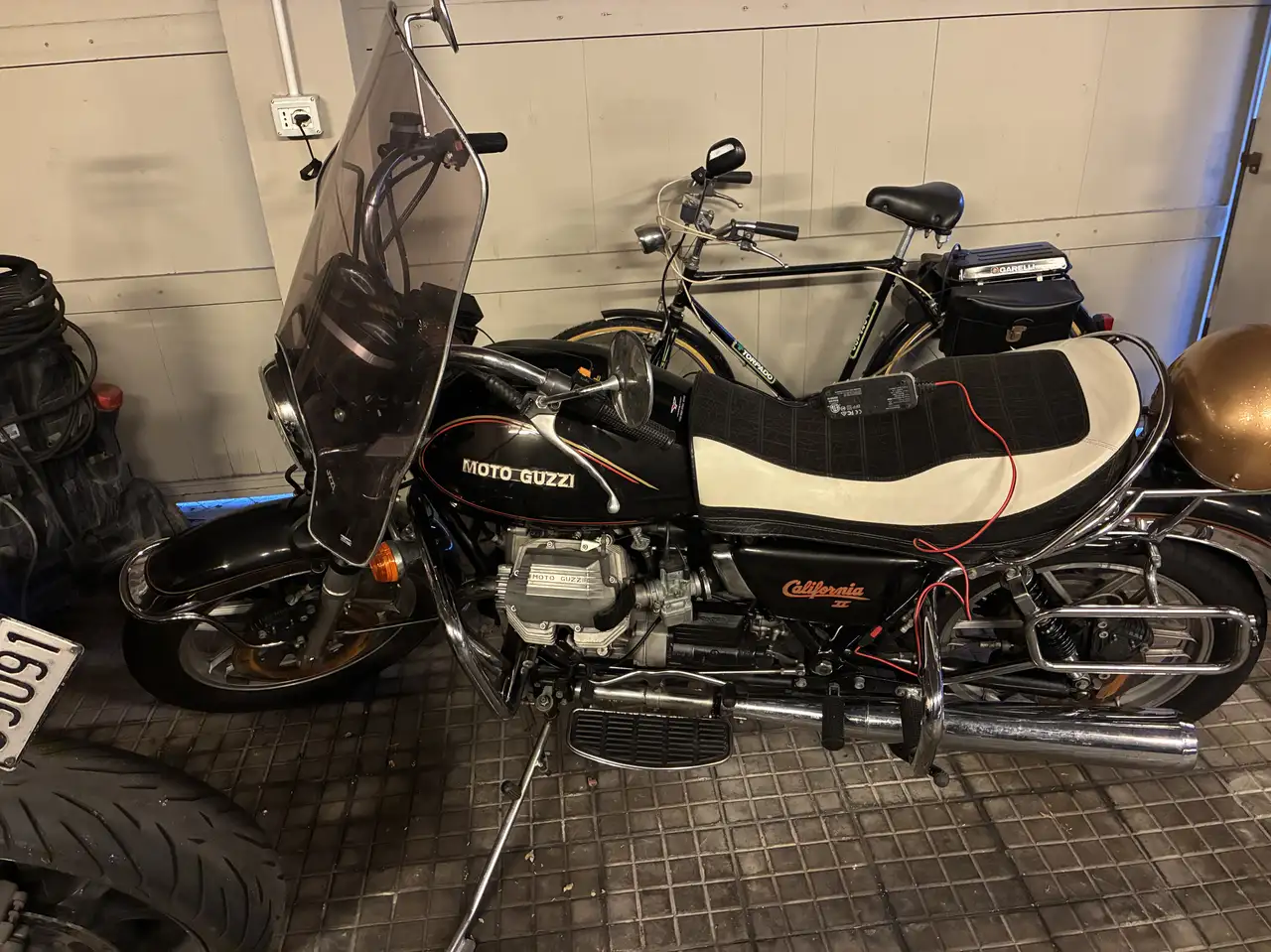 Moto Guzzi California 1000