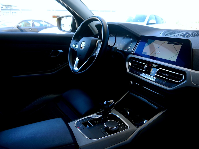 BMW 320 d Touring Advantage Aut. *Live Cockpit Plus & Spo — photo 11