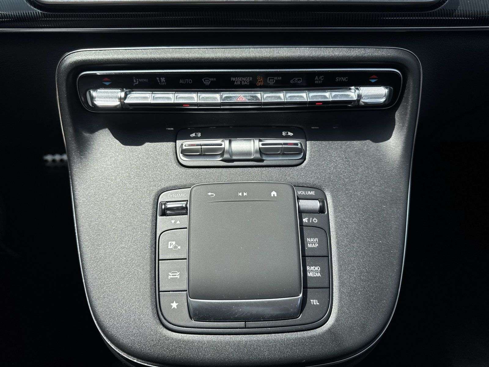 Mercedes-Benz V 300