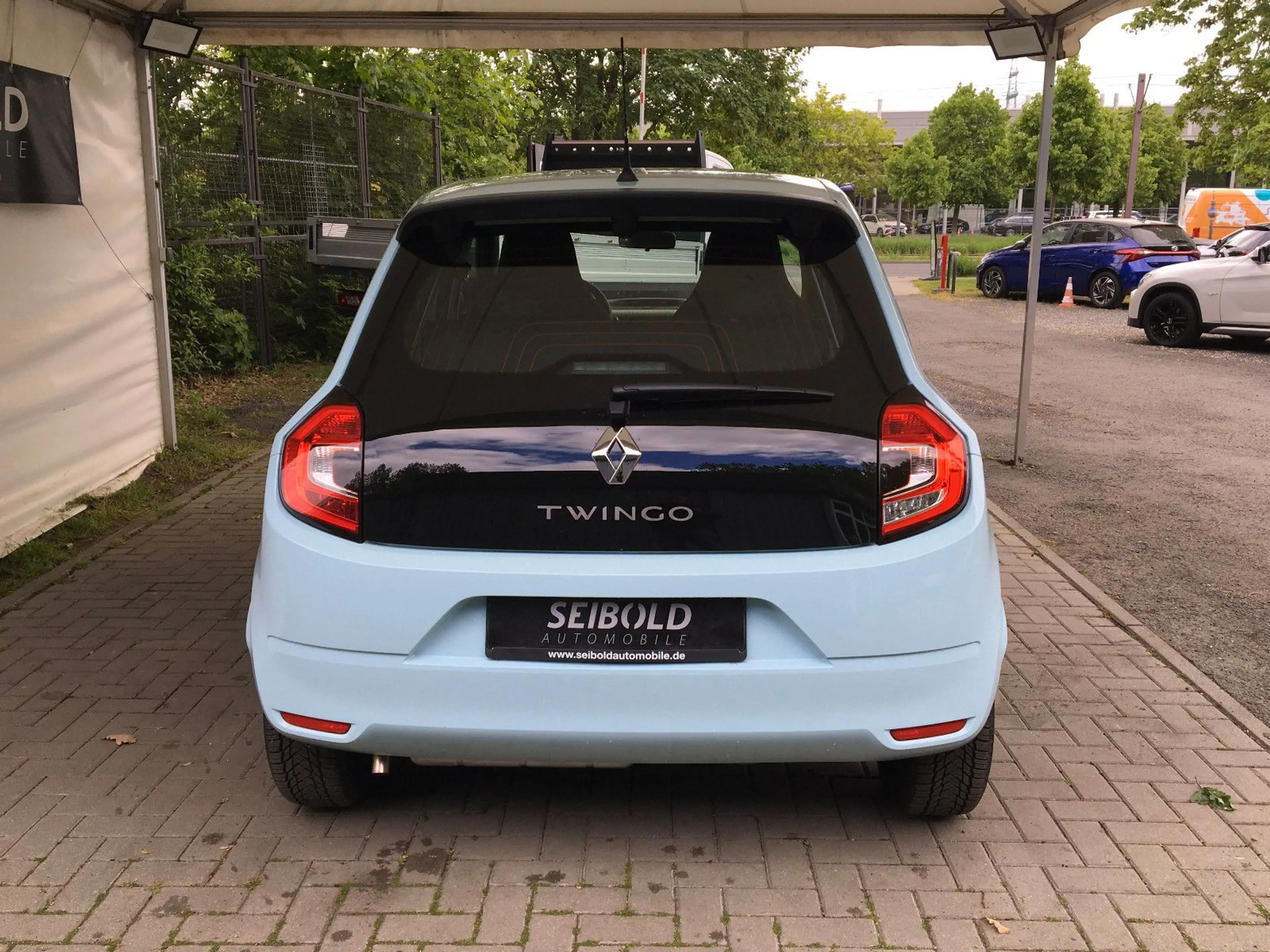 Renault Twingo 1.0 Equilibre/1.H/3TKM/Klimatr/Temp/DAB — photo 6