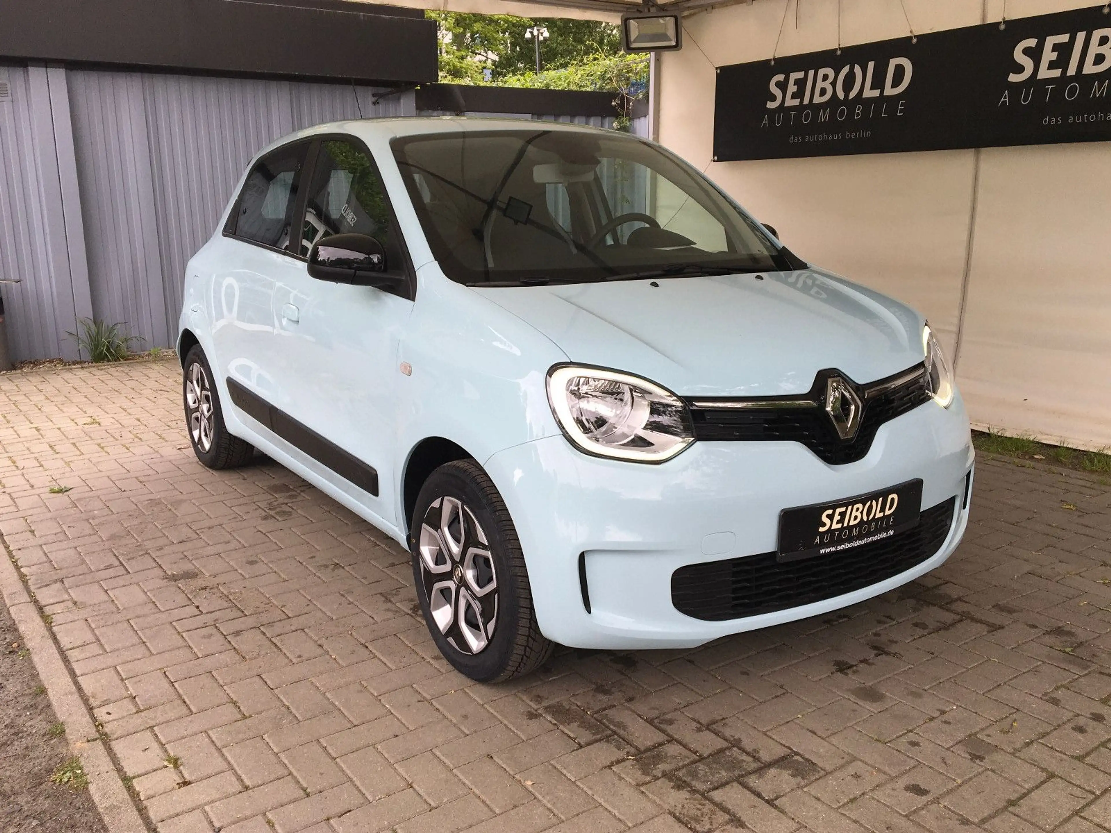 Renault Twingo 1.0 Equilibre/1.H/3TKM/Klimatr/Temp/DAB — photo 3