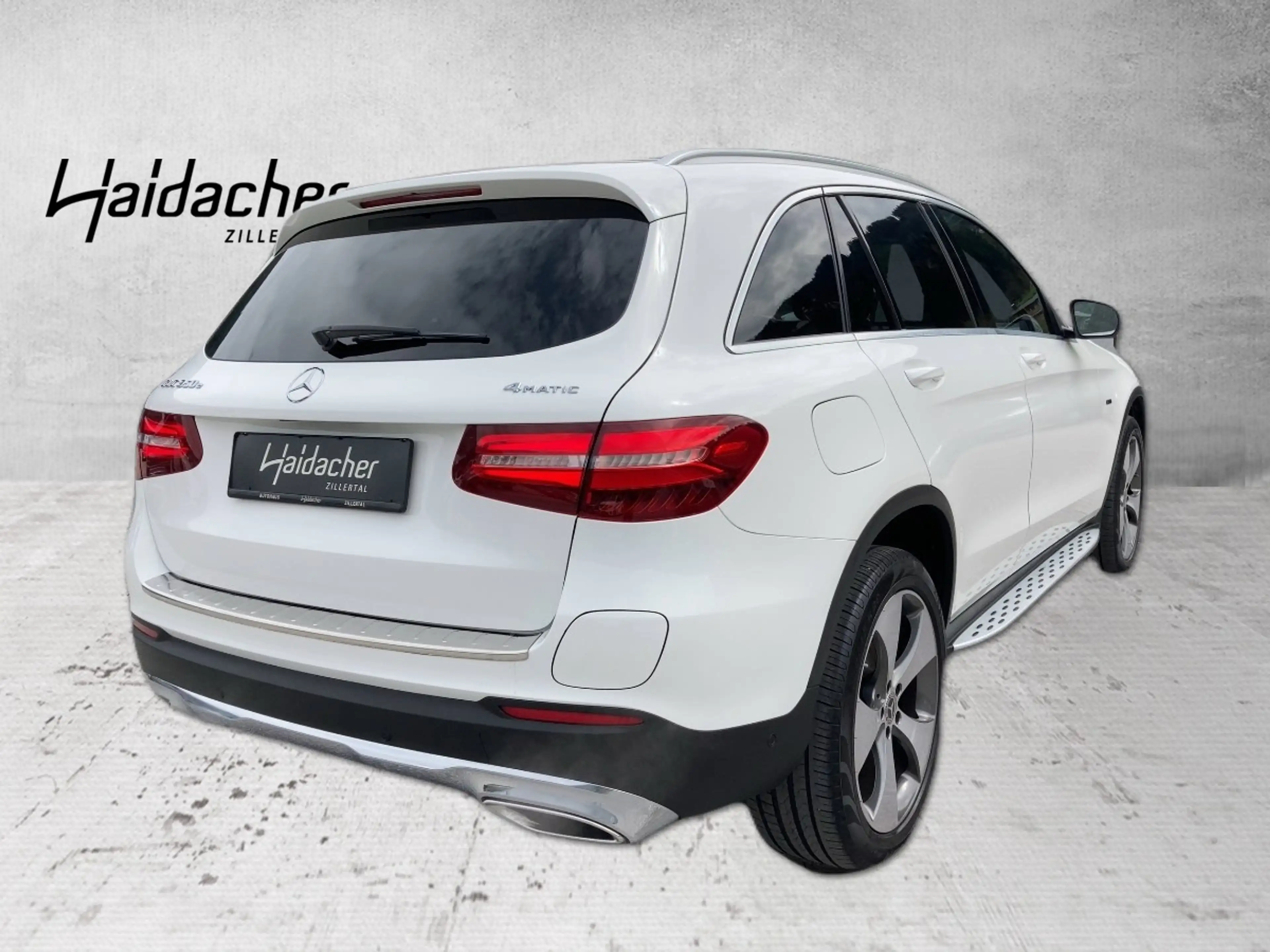 Mercedes-Benz GLC 350 e 4MATIC RKam PTS Shz Ambi LED Klima — photo 6