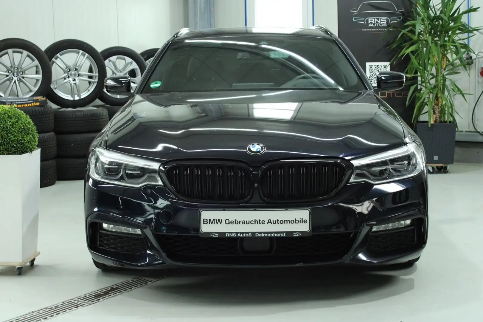 BMW 540 d xDrive,HUD,M-Paket,Belüftung,360Kam Schwarz - 2