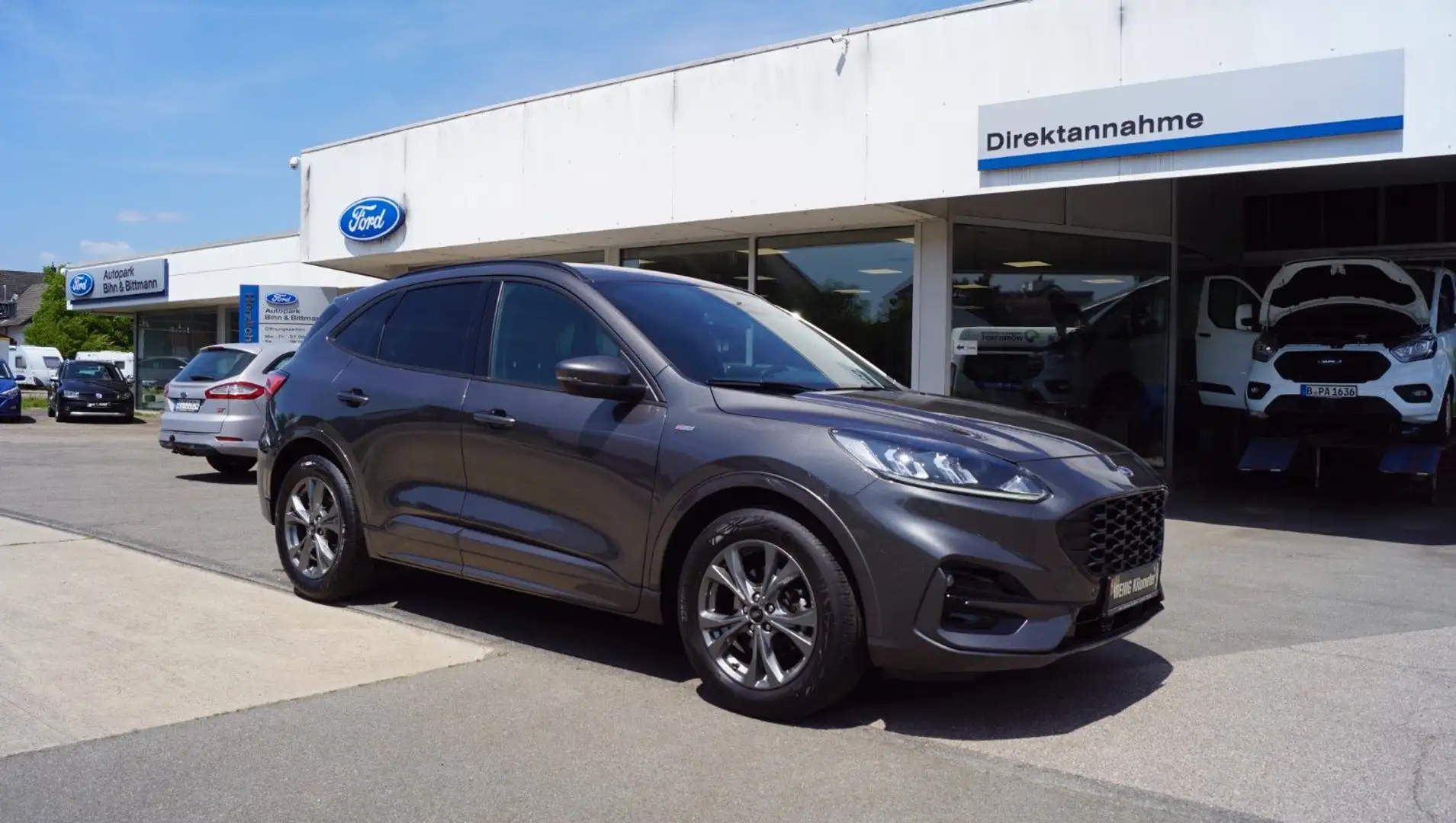 Ford Kuga 1.5 ST-Line AHK+LED+Virtu+Assist+SHZ+Kamera Grau - 1