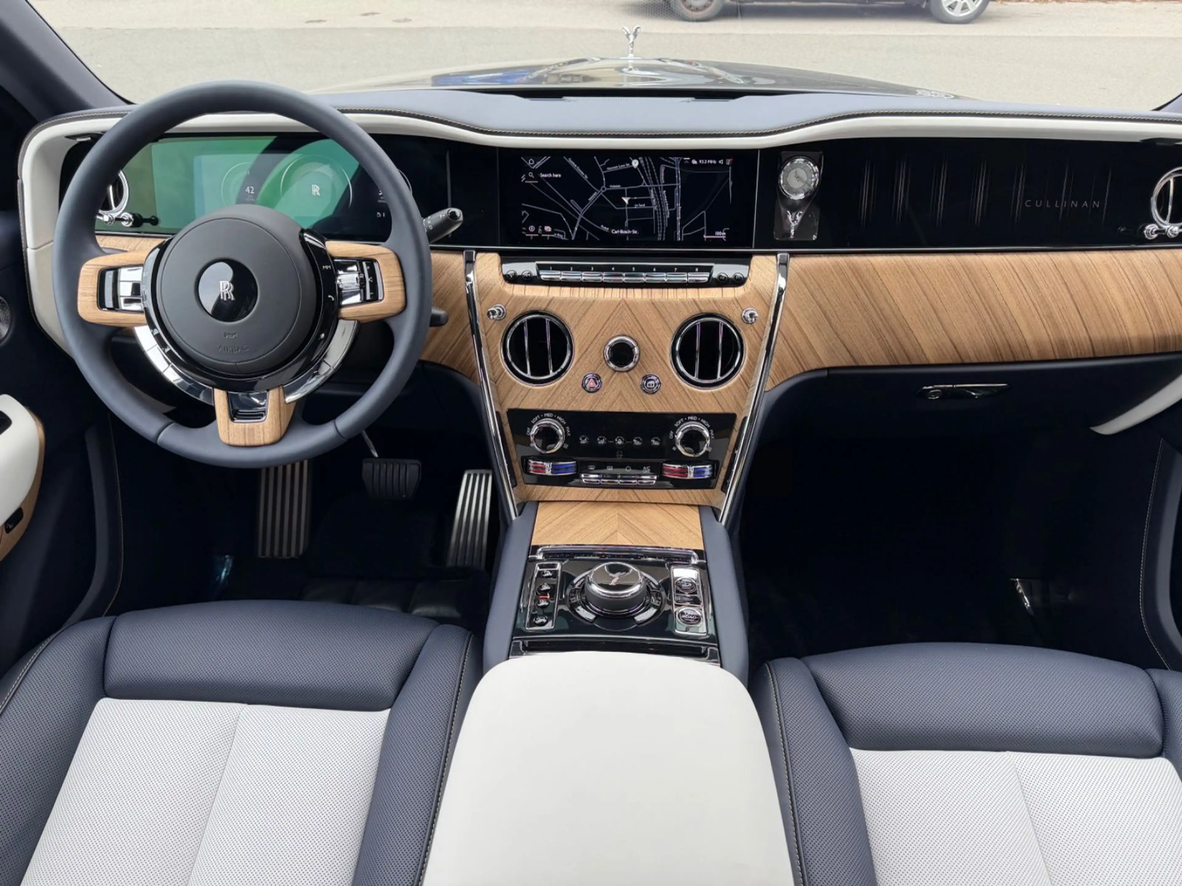 Rolls-Royce Cullinan SERIES II|CULLINAN PACK|SHOOTING STAR|MULTIMEDIA — photo 12