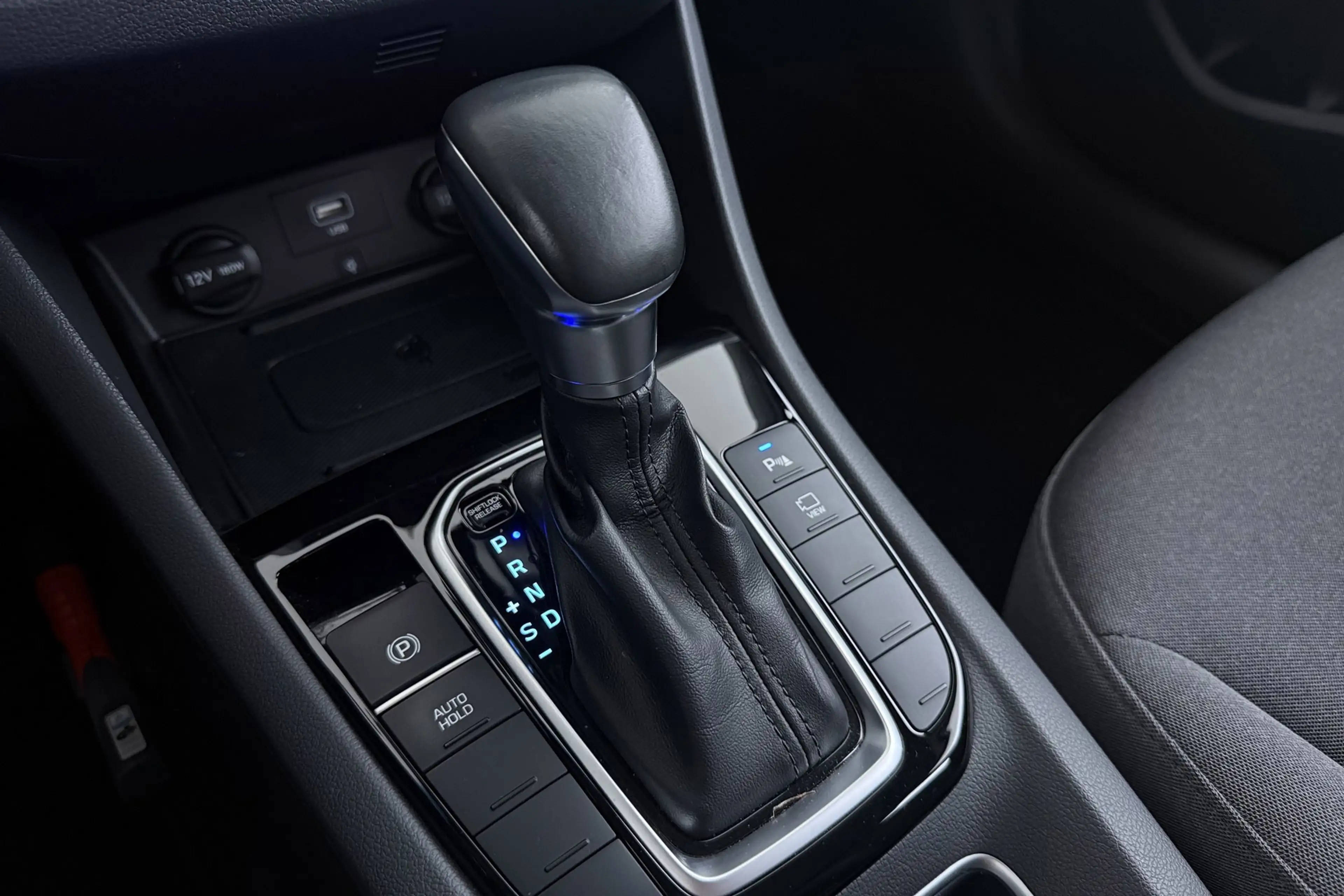 Hyundai IONIQ 1.6 GDi Comfort - Plus | Trekhaak | Org NL | Adap. — photo 27