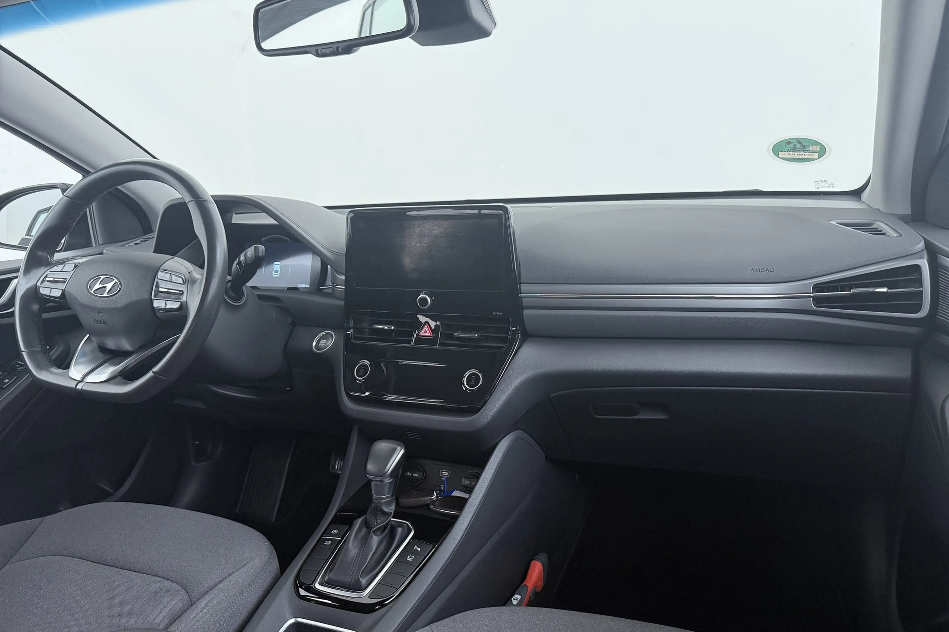 Hyundai IONIQ 1.6 GDi Comfort - Plus | Trekhaak | Org NL | Adap. — photo 16