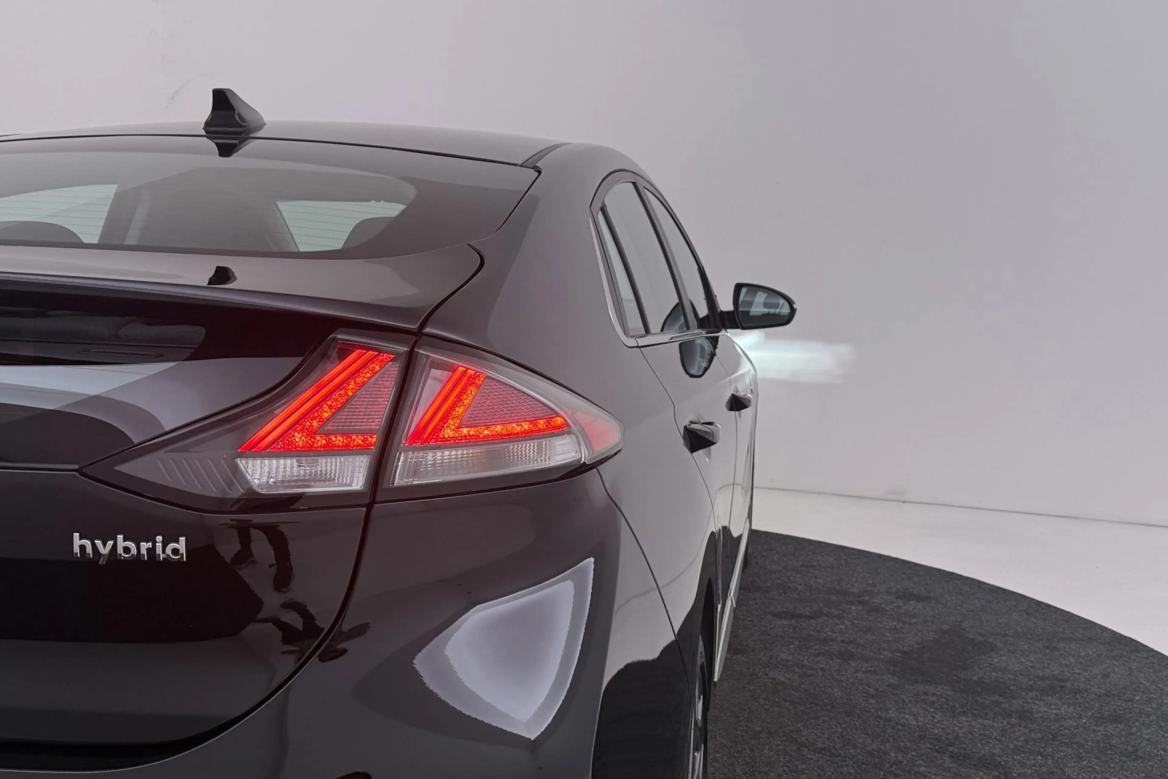 Hyundai IONIQ 1.6 GDi Comfort - Plus | Trekhaak | Org NL | Adap. — photo 41