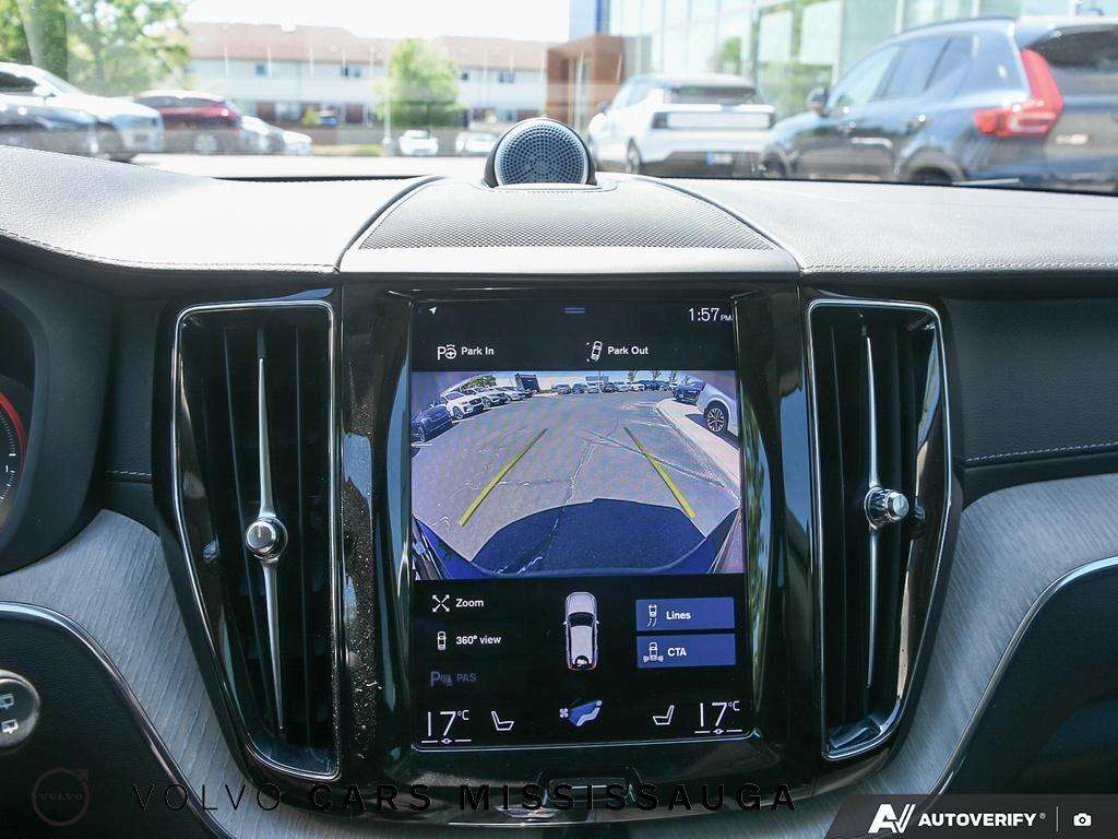 2021 Volvo XC60 Inscription Plug-In Hybrid thumb 26