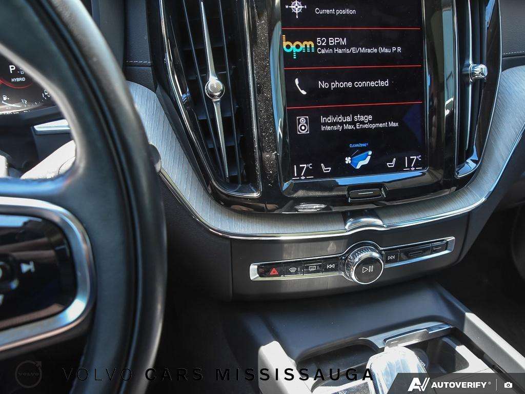 2021 Volvo XC60 Inscription Plug-In Hybrid thumb 20