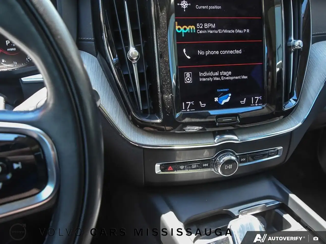 Volvo XC60 снимка Volvo XC60
