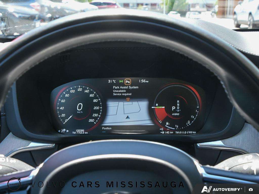 2021 Volvo XC60 Inscription Plug-In Hybrid thumb 15