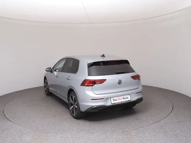 Volkswagen Golf view 5