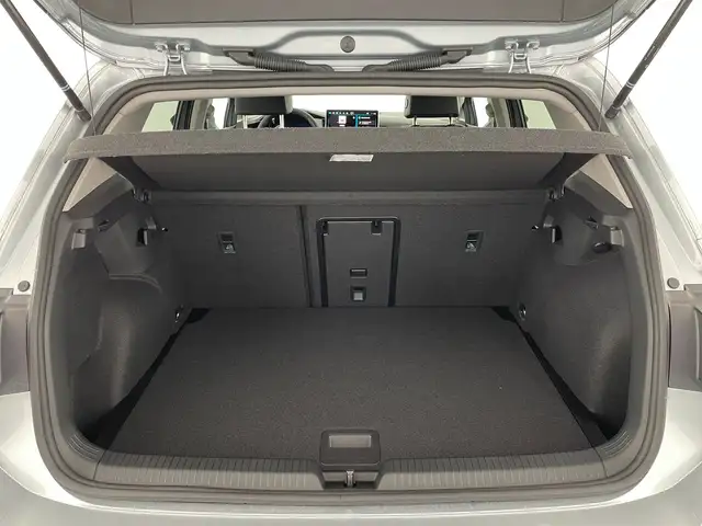 Volkswagen Golf view 7