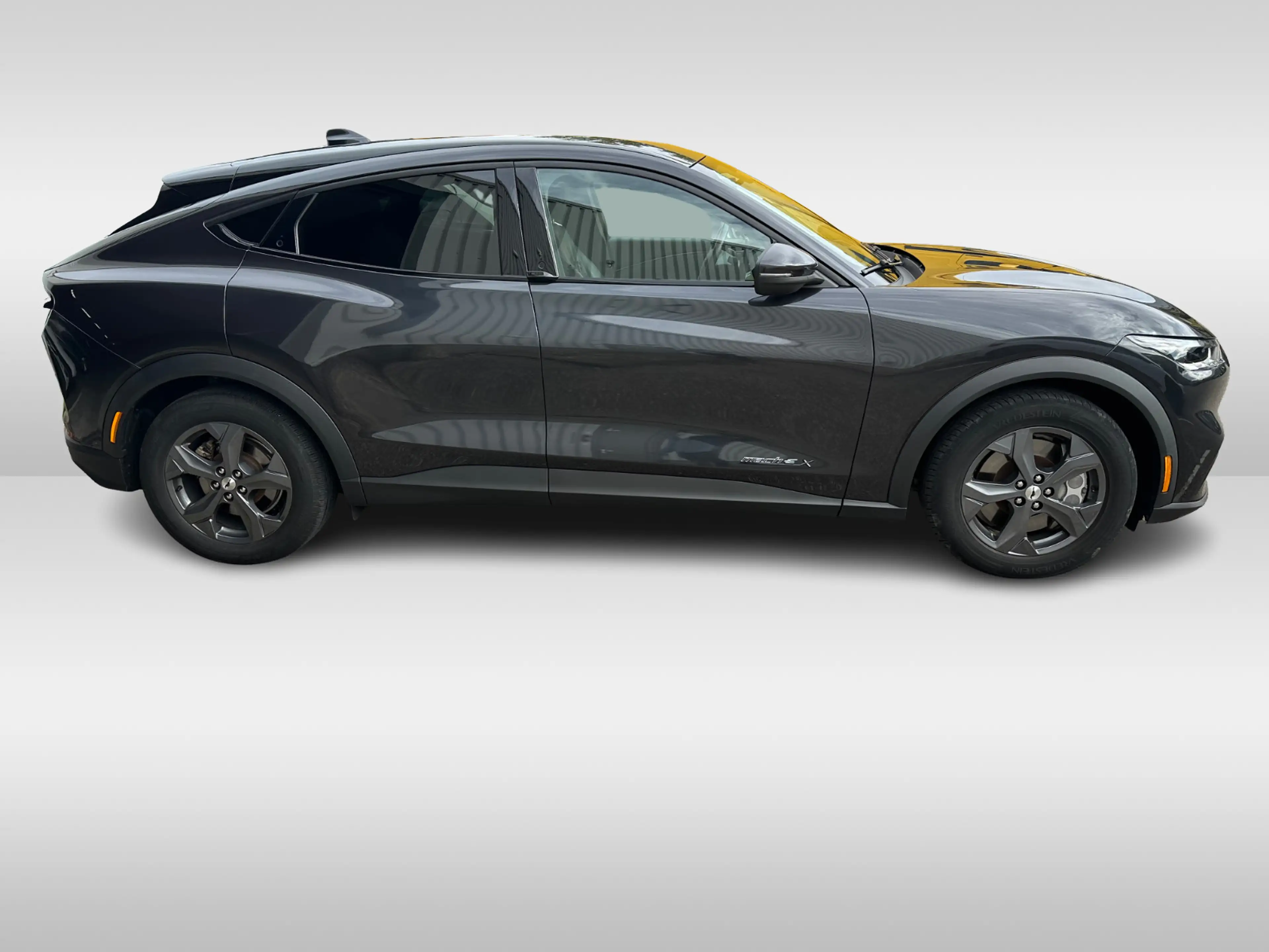 Ford Mustang Mach-E Extended RWD 98 kWh / Camera / Leder / 18'' / Keyl — photo 5