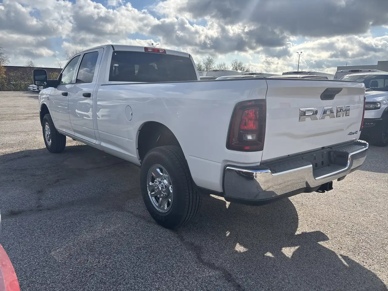 RAM 3500 снимка RAM 3500