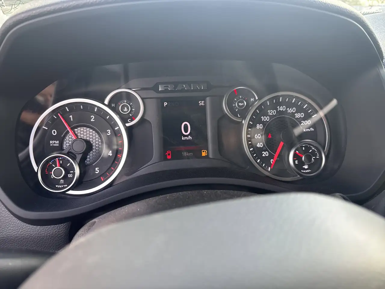 RAM 3500 снимка RAM 3500