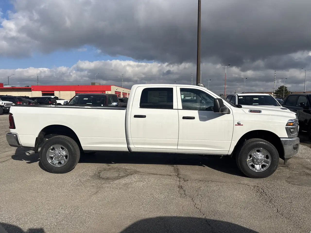 RAM 3500 снимка RAM 3500