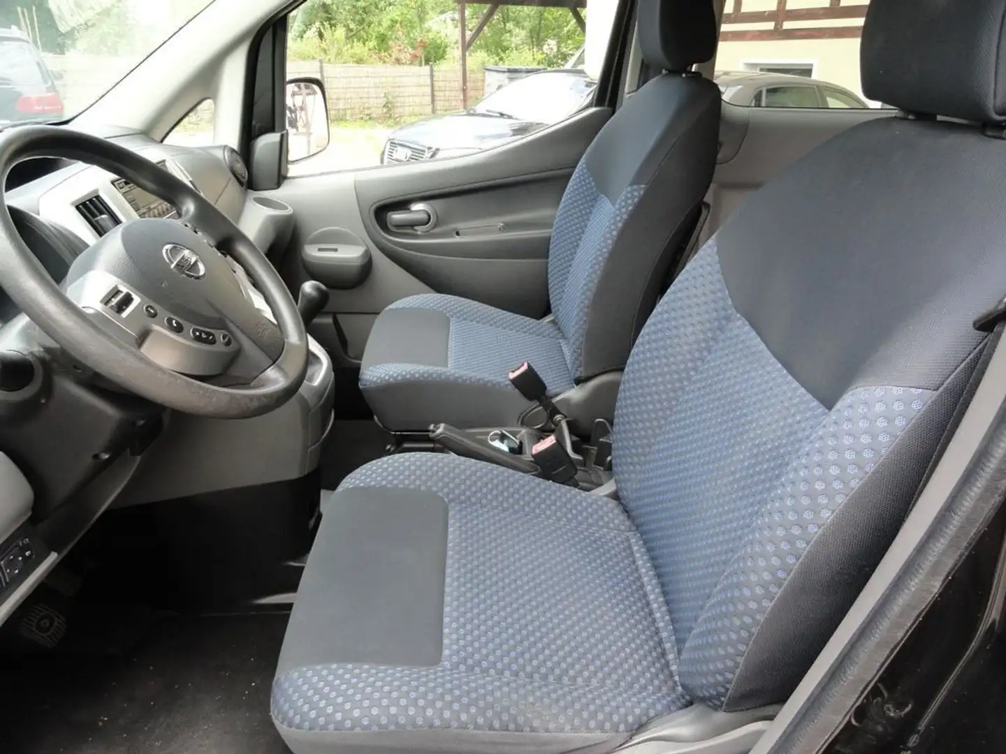 Nissan Evalia NV200 1.6 16V Acenta Noir - 1