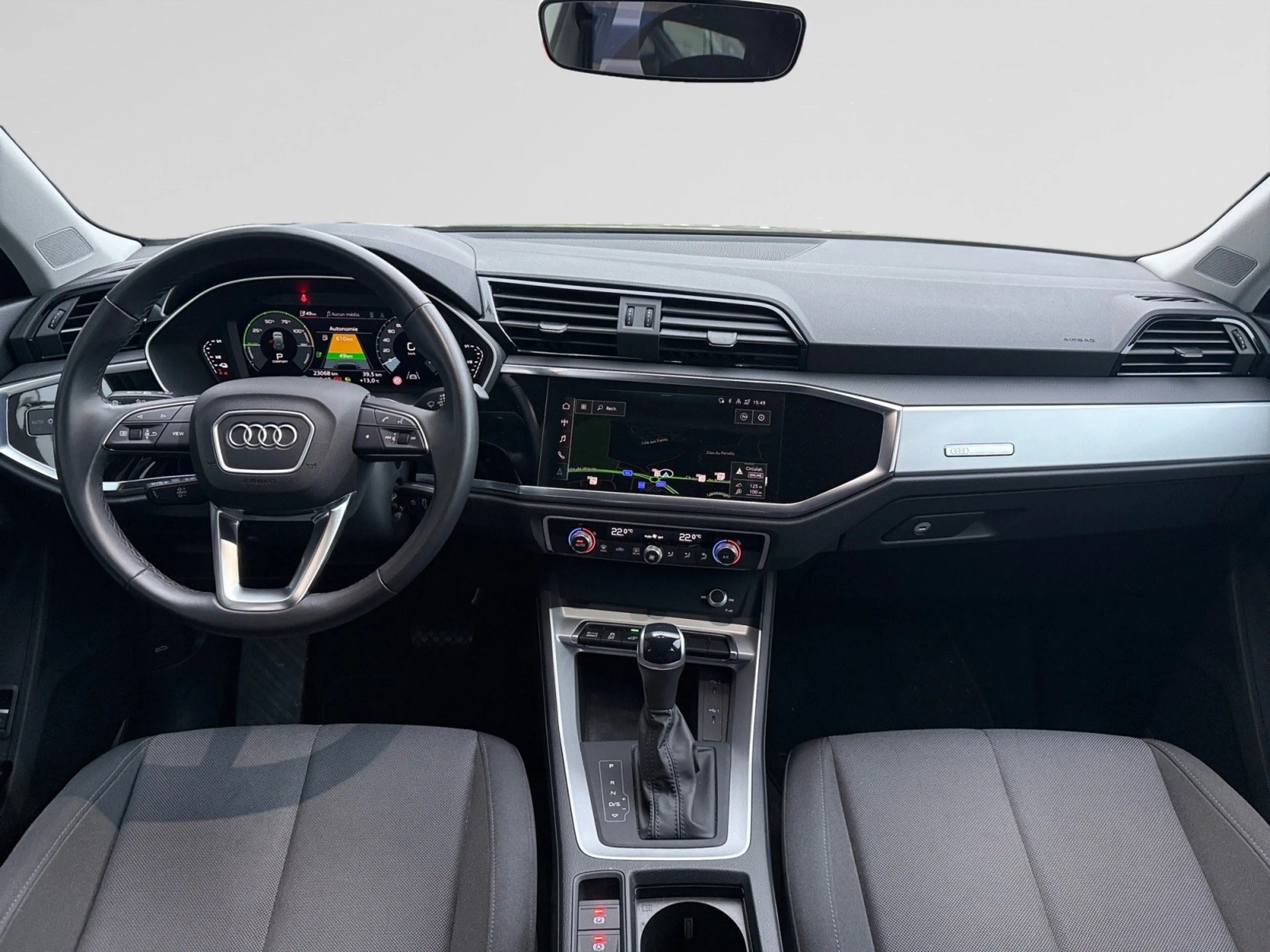 Audi Q3 Audi Q3  S line 45 TFSI e  180(245) kW(ch) S tronic — photo 9