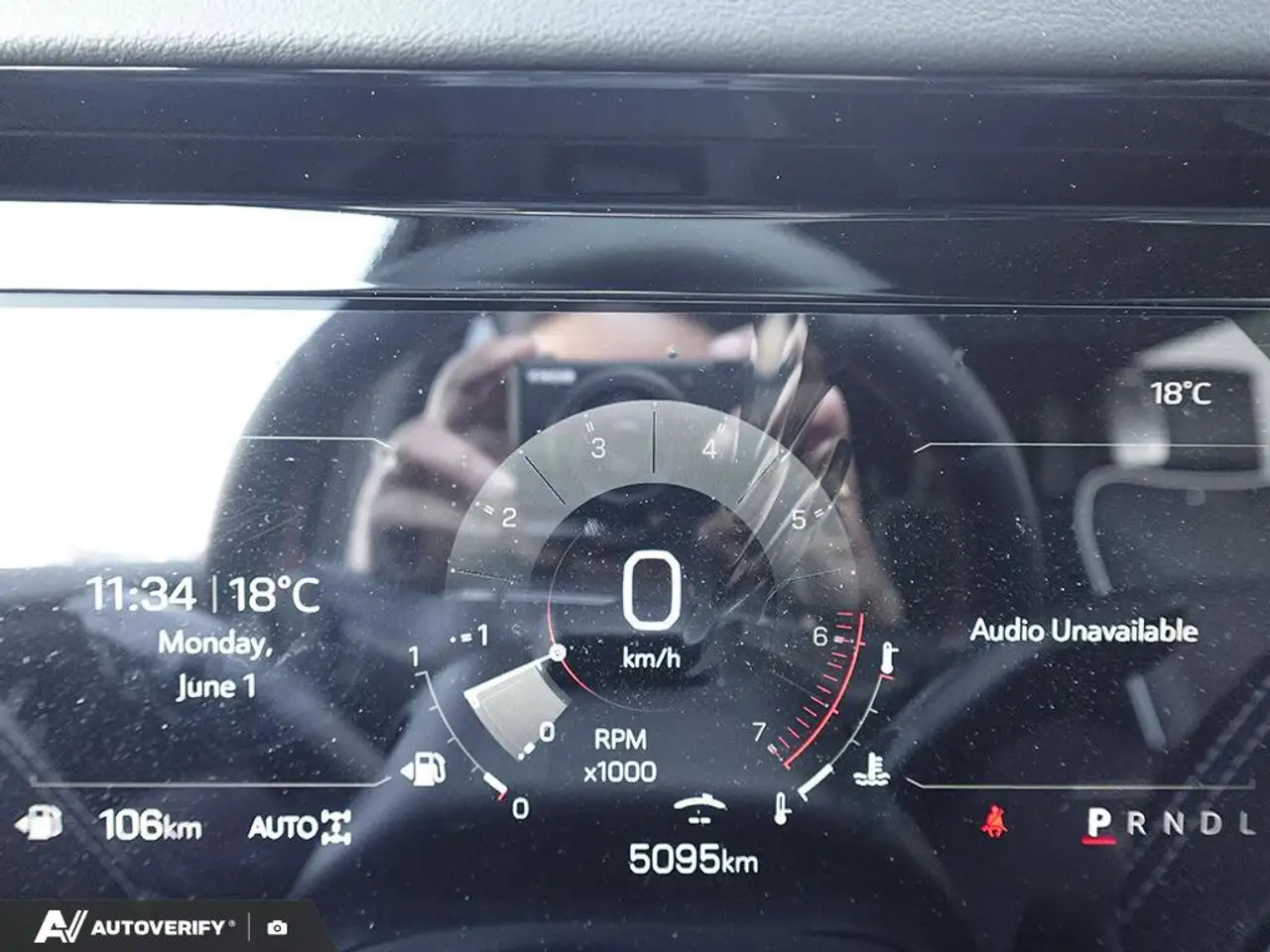 GMC Yukon снимка GMC Yukon