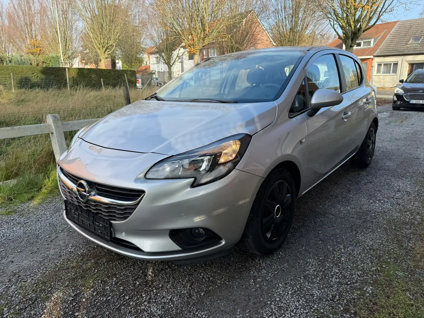 Opel Corsa Corsa 1.4i Cosmo GARANTIE 1 AN/JAAR Gümüş rengi - 1