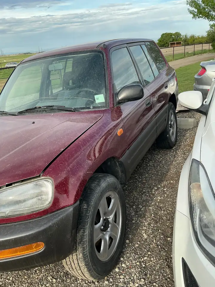 Toyota RAV 4 снимка Toyota RAV 4