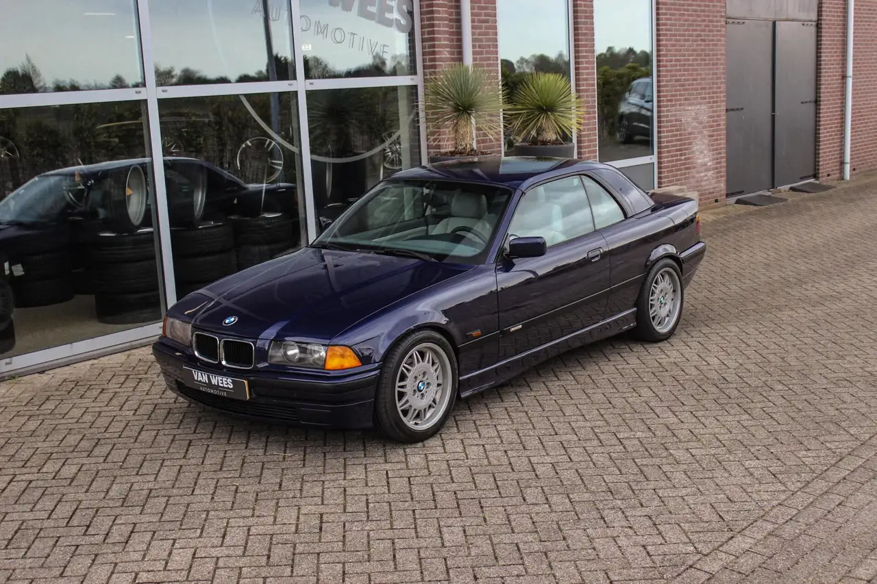 BMW 320 3-serie Cabrio 320i E36 | HiFi audio | Motorsport, foto 8