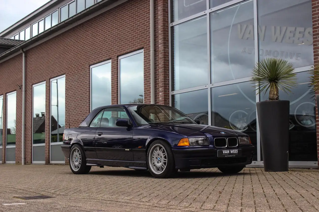 BMW 320 3-serie Cabrio 320i E36 | HiFi audio | Motorsport, foto 9