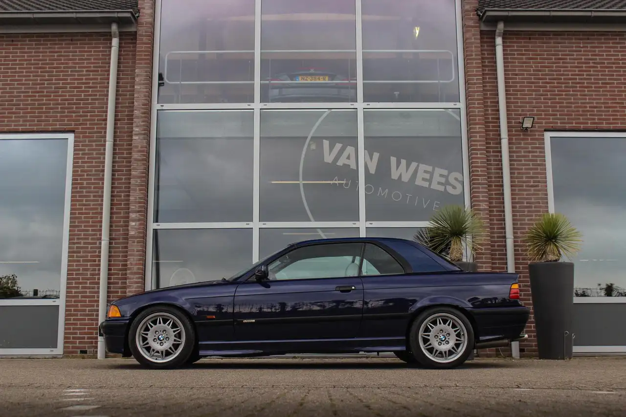 BMW 320 3-serie Cabrio 320i E36 | HiFi audio | Motorsport, foto 6