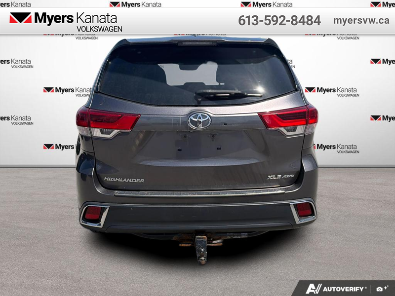 2017 Toyota Highlander XLE  - Navigation -  Sunroof — снимка 1