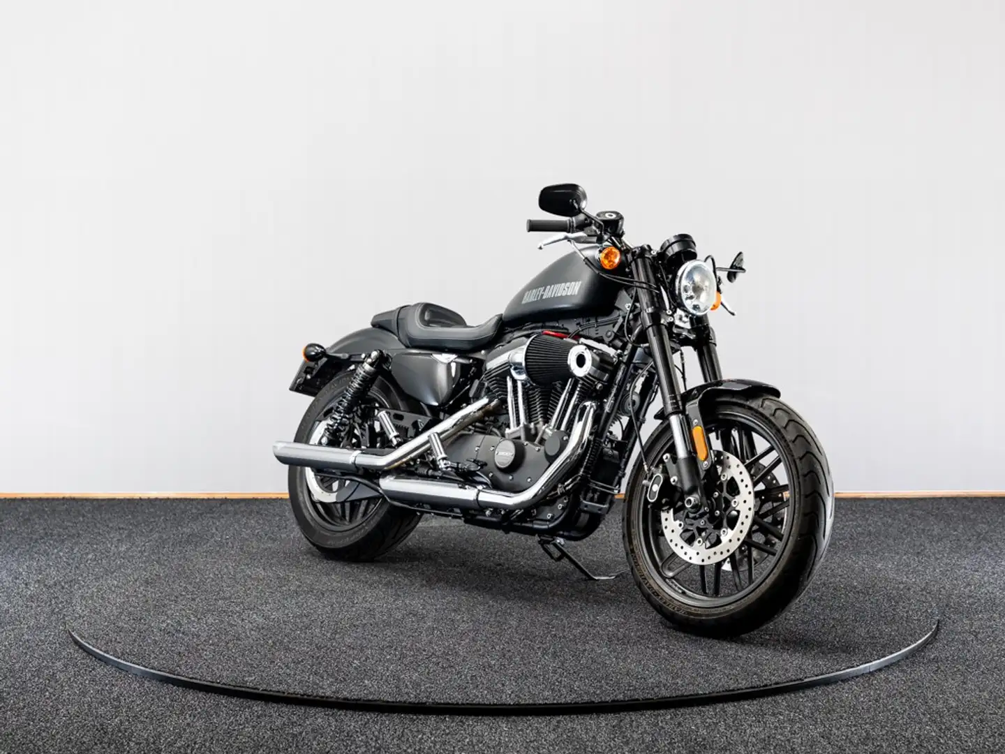 Harley-Davidson XL 1200 XL1200CX Solid Color Noir - 1