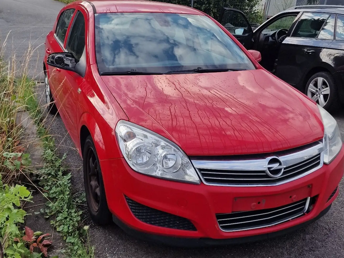 Opel Astra 1.9 CDTi Cosmo Rouge - 1