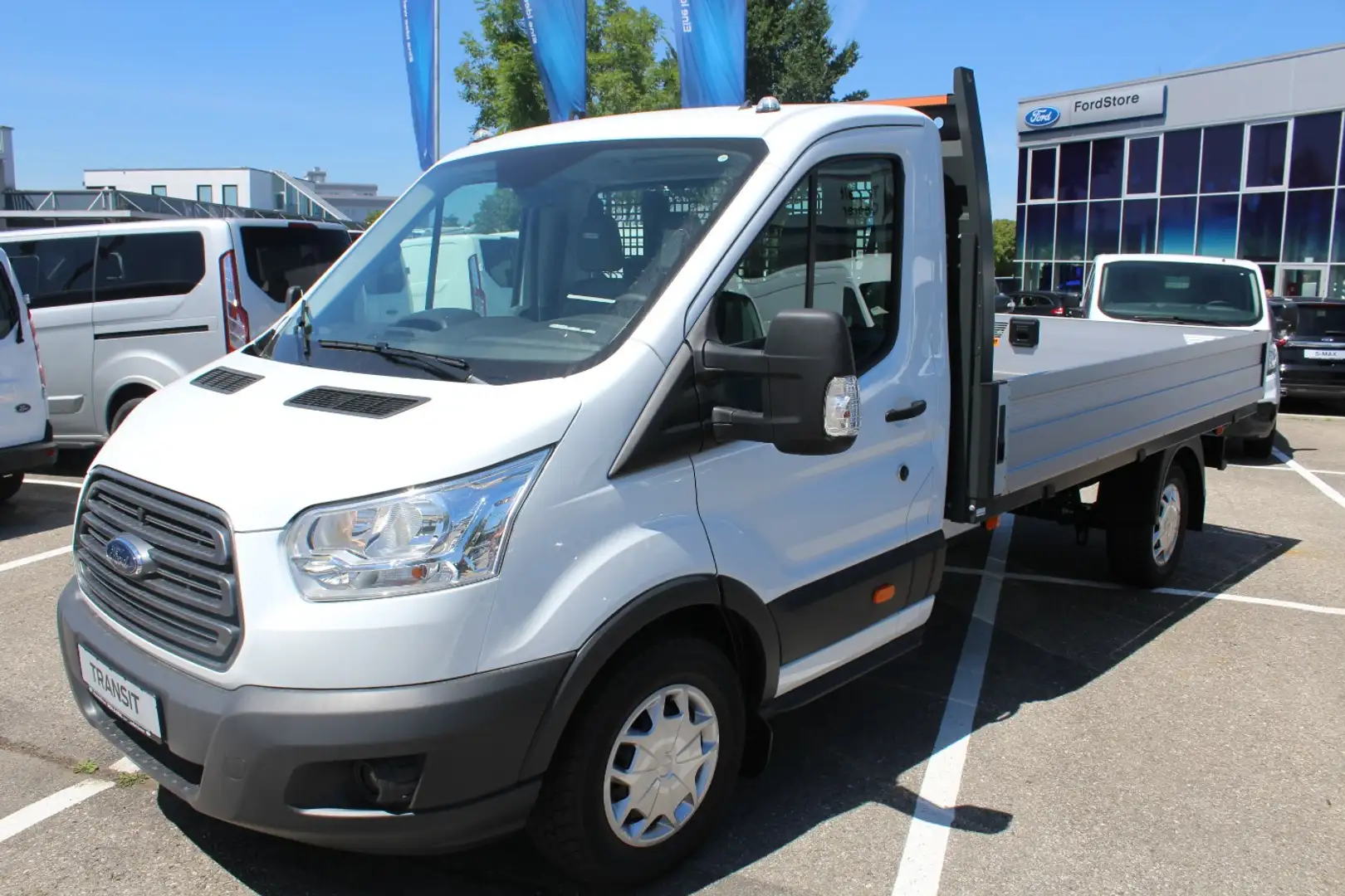 Ford Transit Pritsche Trend 350 L3 AHK*SHZ*PDC*KLIMA Weiß - 2